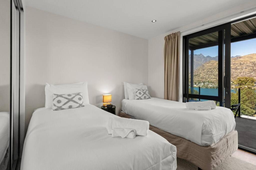 4 Bedroom Stunning Modern Family Home Queenstown Exterior photo